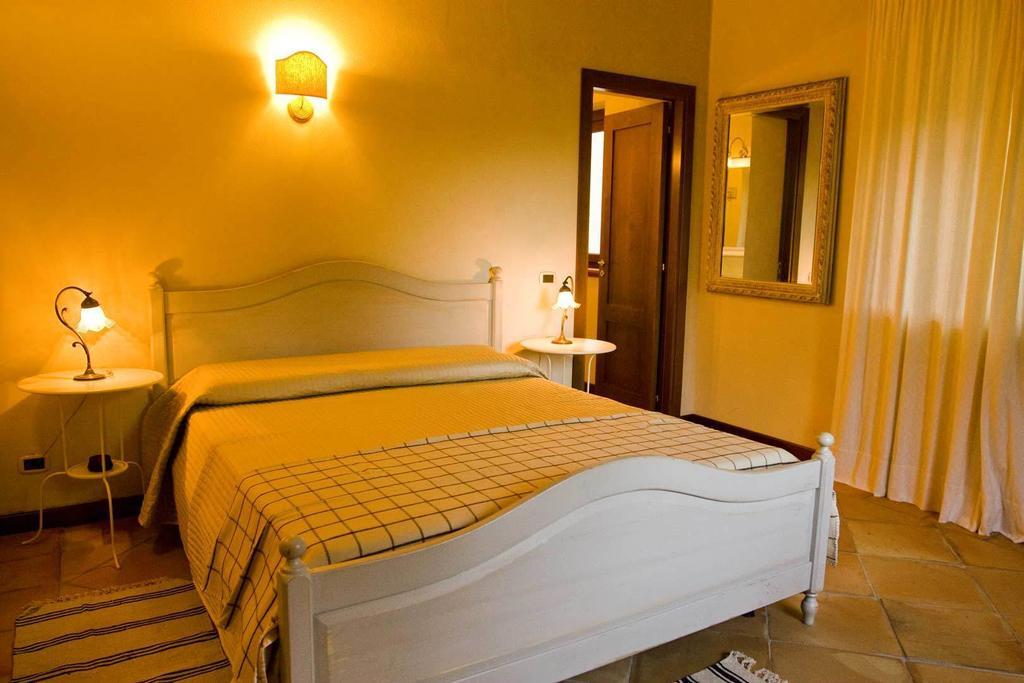 Agriturismo Borgo Serafino Mangone  Rom bilde