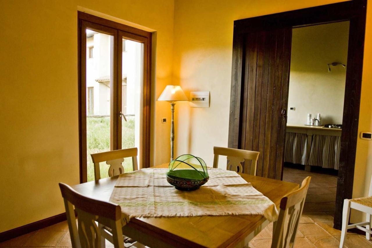 Agriturismo Borgo Serafino Mangone  Eksteriør bilde
